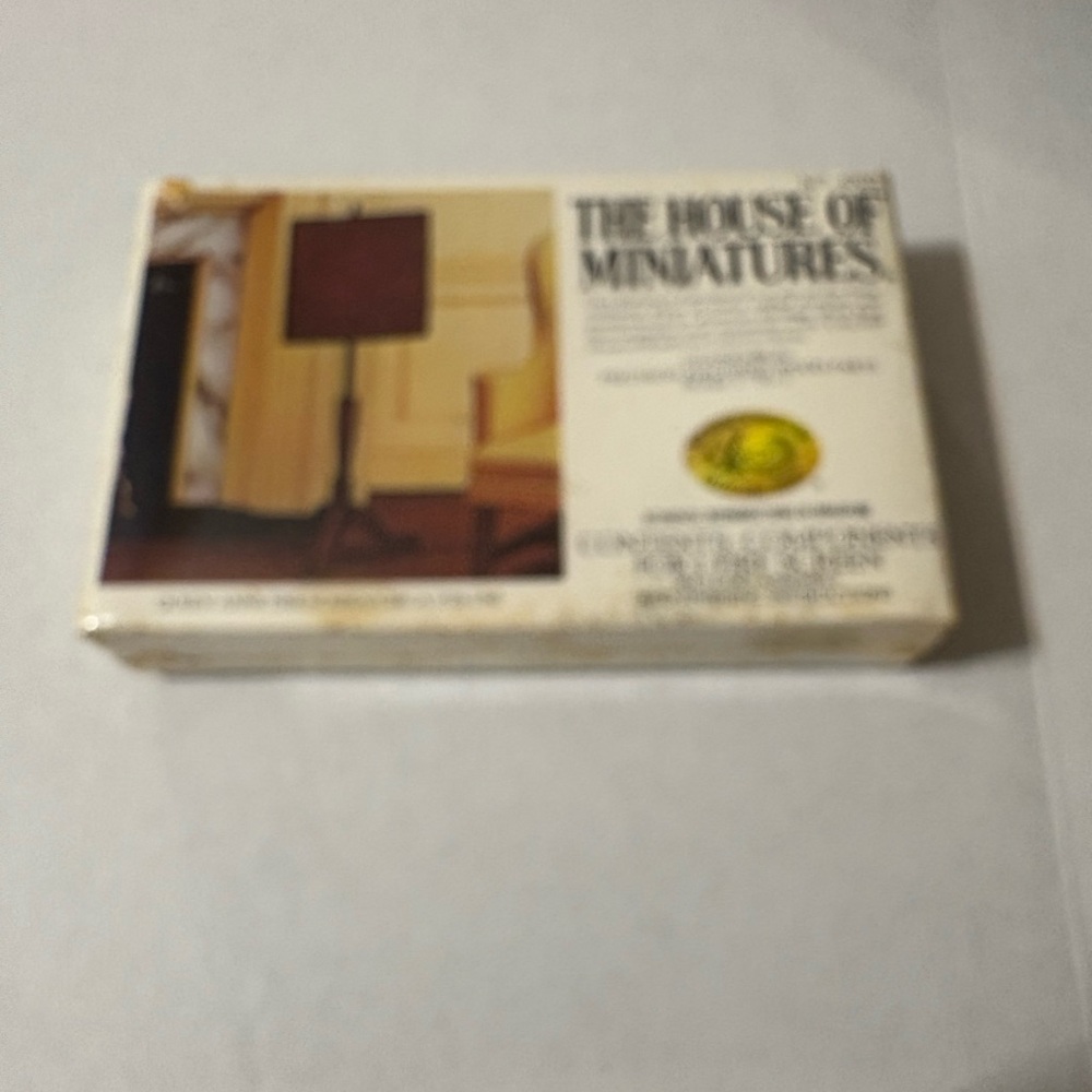 The House of Miniatures Queen Anne Fire Screen dollhouse‎ furniture kit new box